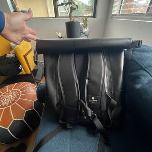 Octopus Large Octo Airlock Cylinder 30L Backpack